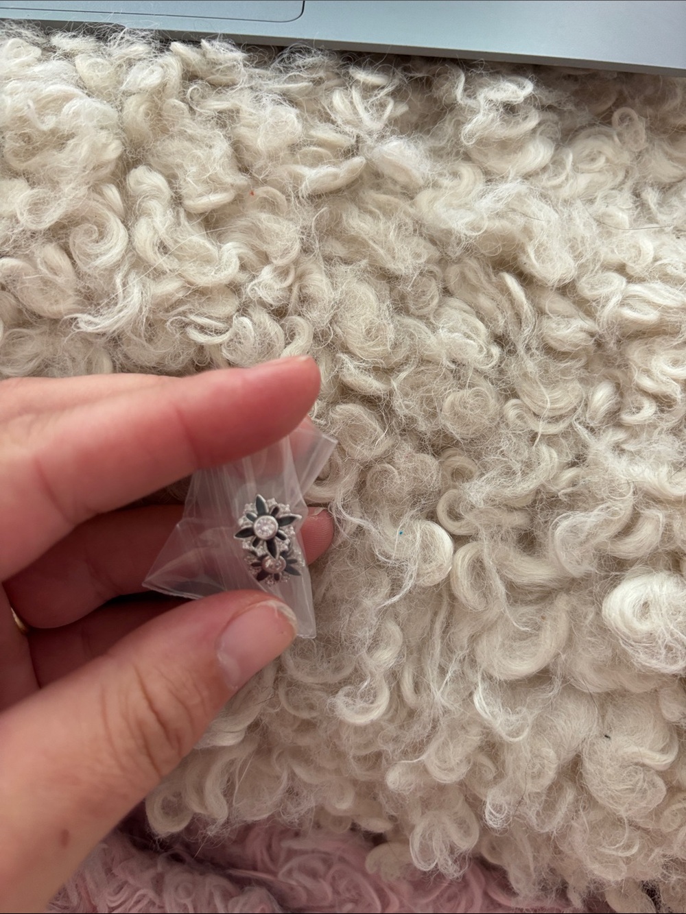 Sterling Silver Daisy Flower earrings